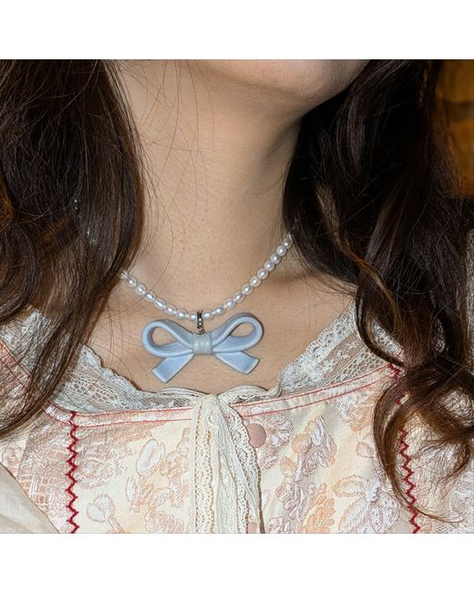 H2 Studio Blue Bowtie Maniac Medium Ribbon Bowtie Round Freshwater Pearl Necklaces Rock