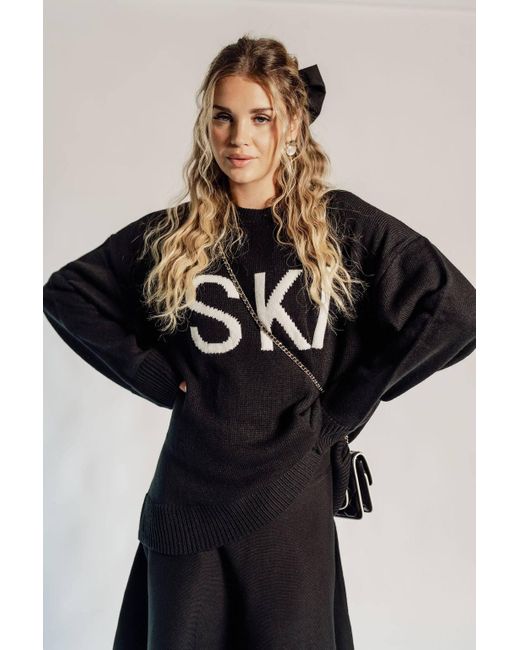 Rave on Trend Blue Knit Crew