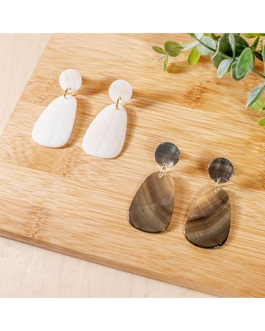 LIKHÂ Brown Classic Trapezoid Mother-Of-Pearl Earrings
