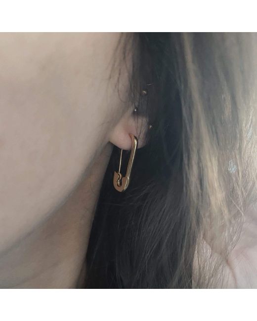 IN CAUDA VENENUM Metallic Pin Earrings