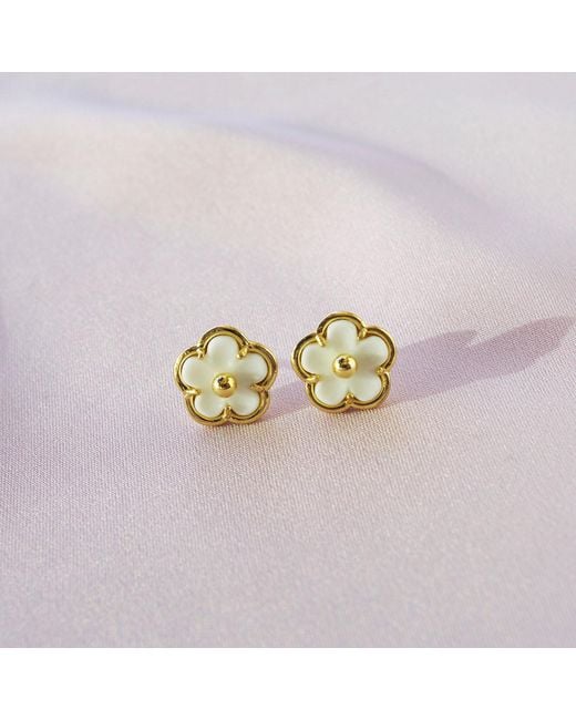 POPORCELAIN Metallic Mini Porcelain Daisy Stud Earrings