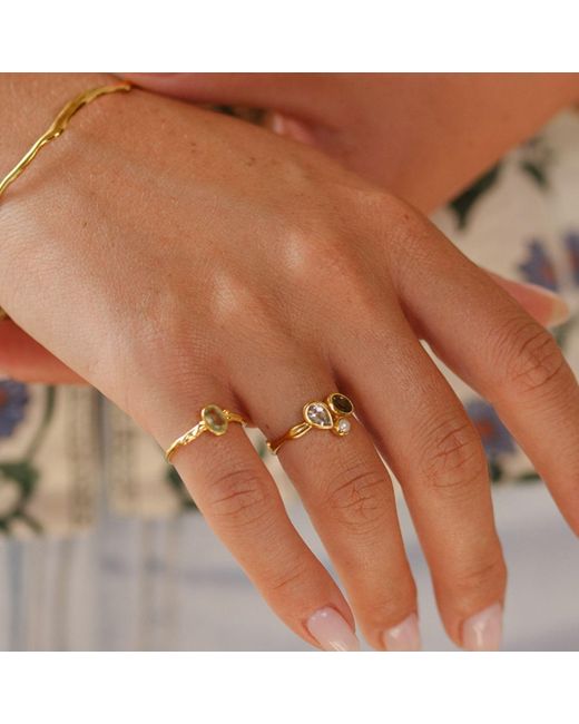 Isla Silver White Dainty Amethyst Ring
