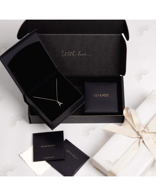 Lily & Roo Metallic Single Pearl Pendant Necklace