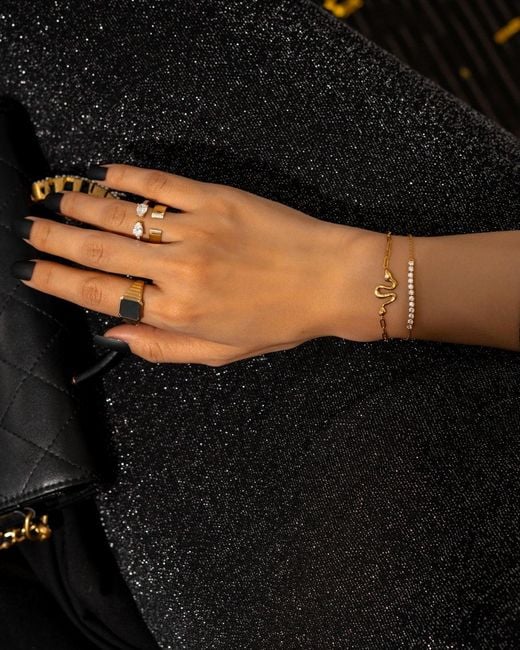 Diamonbliss Metallic Horizontal Bar Bracelet