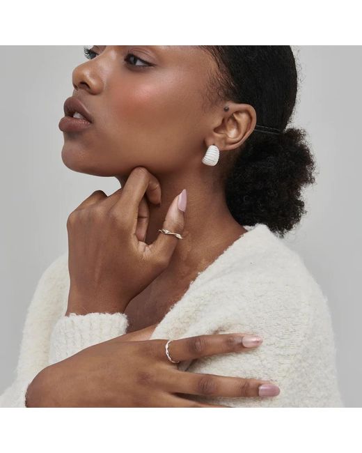 Shabella Nyc Metallic Twirl Ring
