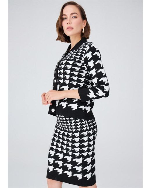 Peraluna Black Houndstooth Pattern Slim Fit Knee Level Knitwear Skirt
