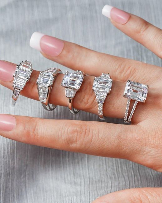 Diamonbliss Metallic Tapered Emerald Cut Baguette Engagement Ring