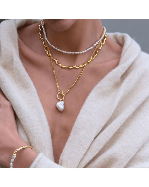 LINYA JEWELLERY Metallic Dery Drop Necklace Choker