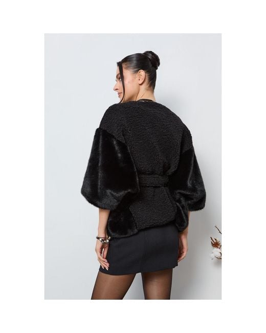 Saachi Black Fur Tie Front Short Kimono