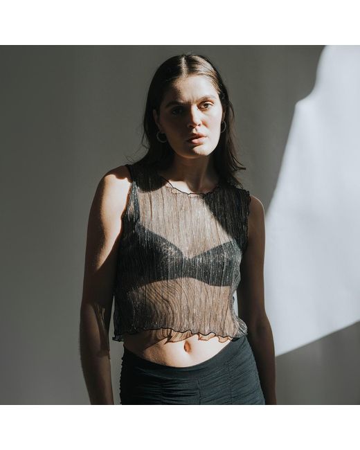 By Noa Rawitz Gray Urania Plisse Sleeveless Crop Top