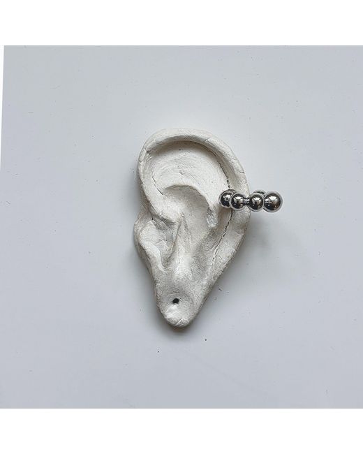 London Atelier Byproduct Gray C Shaped Hoop Ball Clip Earrings