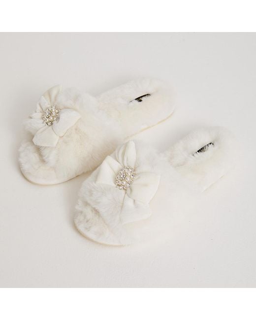 Pretty You London Gray Anya Slider Slipper With Diamante