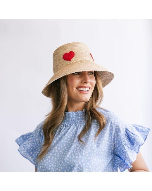 SUNSHINE TIENDA Natural Heart Bucket Hat