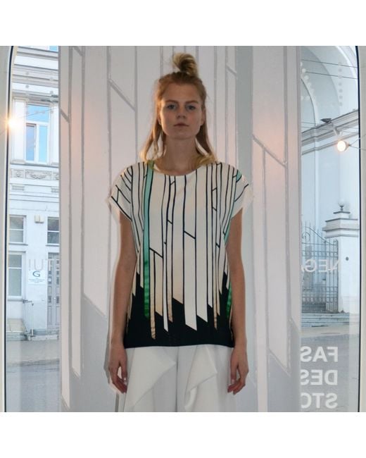 Laura Daili Black Vitrum Blouse