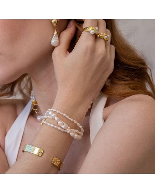 LINYA JEWELLERY White Misel Ocean Pearl Bracelet