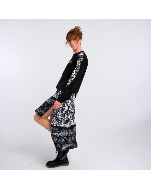 Lalipop Design Black Asymmetrical Mid-Length Pleated Skirt With An Abstract Print Design