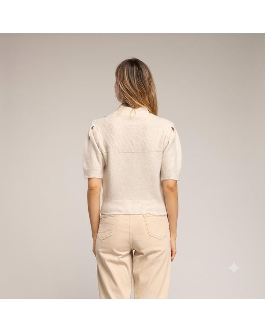 Tantra Spain Sl Natural Neutrals Short-Sleeved Sweater With Embroidered Birds