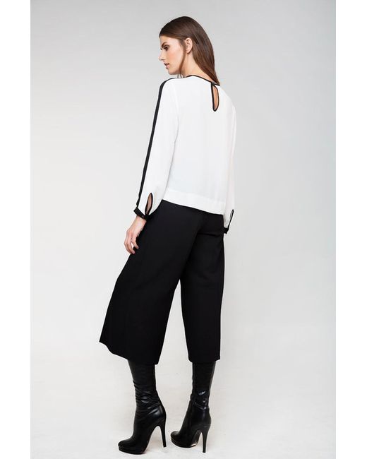 Conquista Black High-Waisted Wide Leg Trousers
