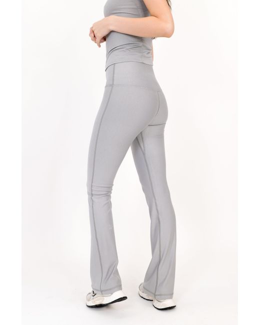 On/Off Essentials White The Core Flare Legging