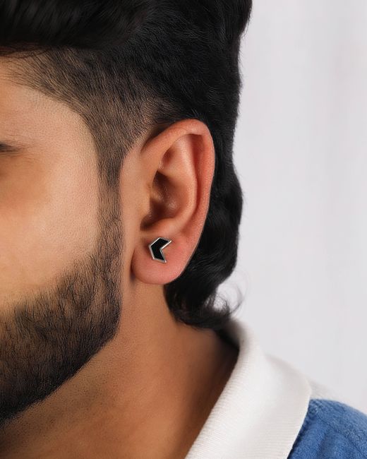 The Jewelz Black Dark Arrow – Onyx Chevron Studs for men