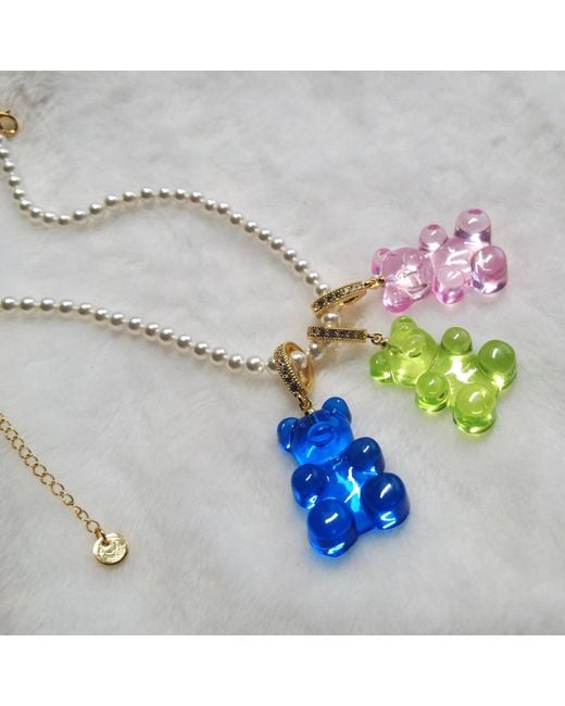 Ninemoo Metallic Shell Bead Necklace And Gummy Bear Pendant