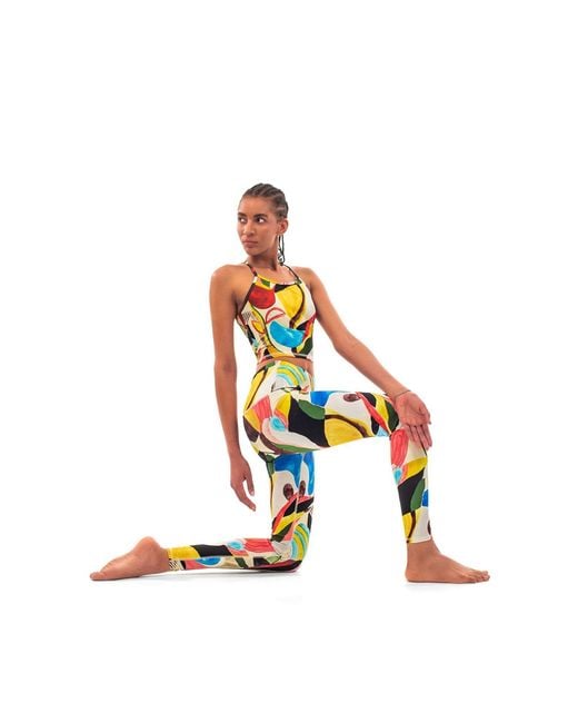 Pitaya Yoga Blue Tutti Fruti Top