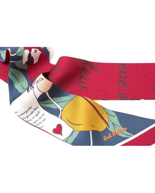 Lost Pattern Red El Amor Silk Twilly Neck Bow