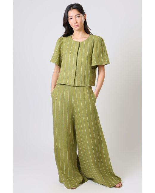 Traffic People Green Parallel Lives And Striped Daisy Top