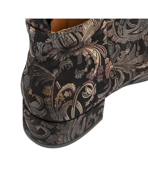 Embassy London USA Brown Iris