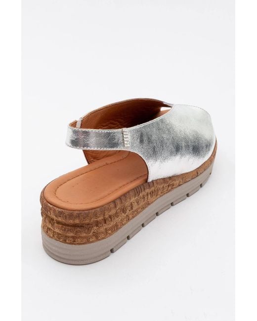 Forever & Always Shoes Brown Blom Leather Platform Sandal