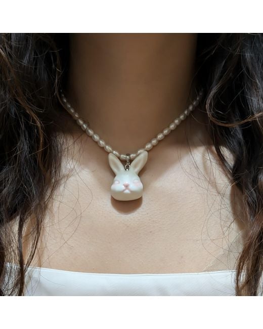 H2 Studio Metallic Grumpy Bunny Porcelain Freshwater Pearl Necklace