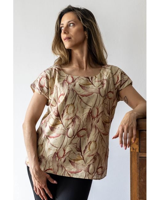 Stovaria Natural Floral Print Cotton-Silk Boat Neck Blouse – Elegant Everyday Wear