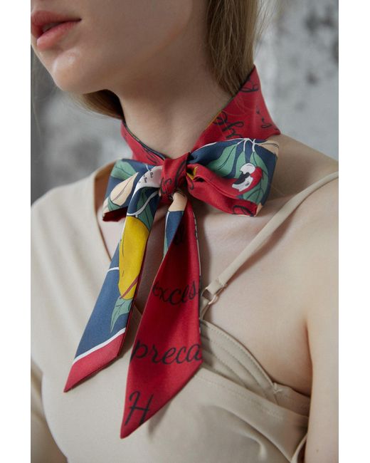 Lost Pattern Red El Amor Silk Twilly Neck Bow