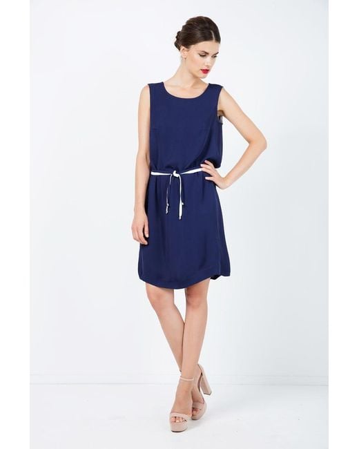 Conquista Blue Solid Colour Straight Dress With Belt