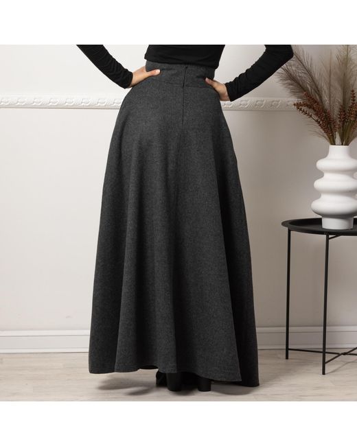 Nikka Place Black Long Wool A-Line Skirt With High Waist And Pockets