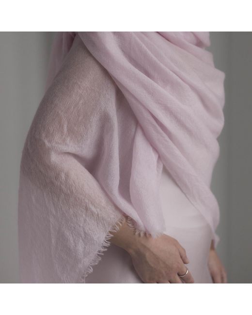 Fiora Muse Pink Ultralight Cashmere Shawl