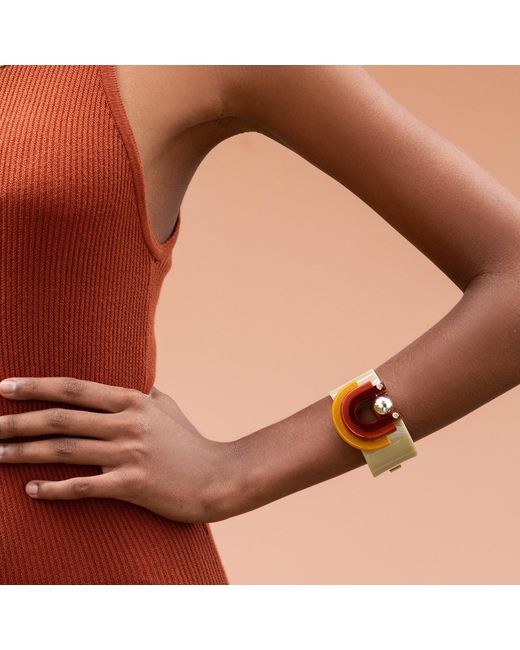 Gissa Bicalho Red Handmade Acrylic Bracelet Craft Verner
