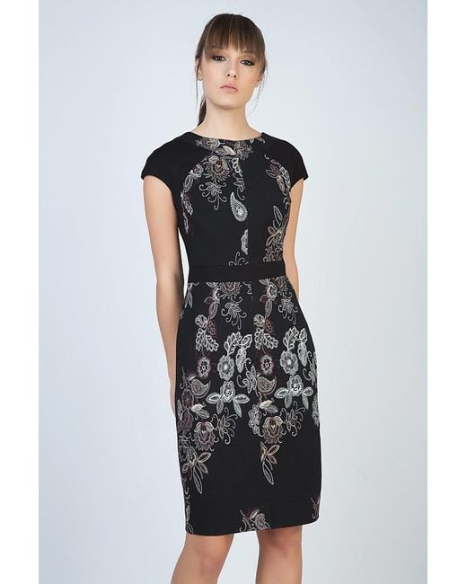 Conquista Black Print Cap Sleeve Dress With Waistband