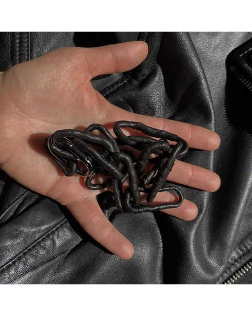 WAIWAI Black Link Leather Necklace