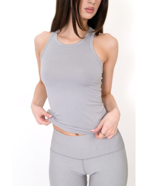 On/Off Essentials Gray The Essential Tank