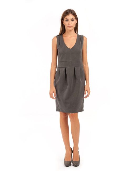Conquista Gray Sleeveless Waist Dress