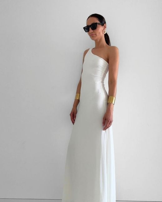 Alia Studio White Séduction Maxi Dress