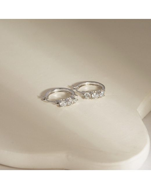 Diamonbliss Metallic Marilyn Monroe Three Stones Hoop Earrings