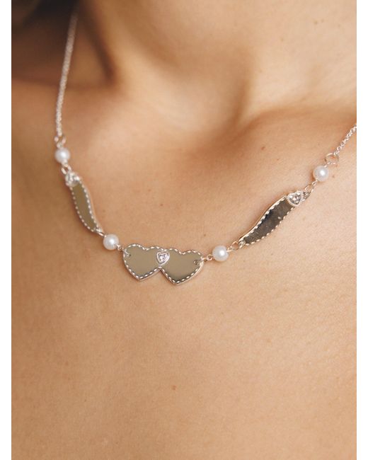Déclarer Metallic Wings Of Love Necklace