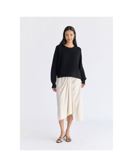 Paisie Black Cropped Ribbed Jumper