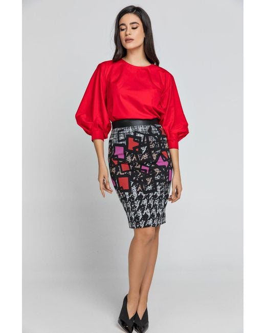 Conquista Red Top With Bishop Sleeves