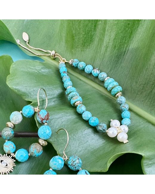 Farra Blue With Flower Pearls Adjustable Bracelet