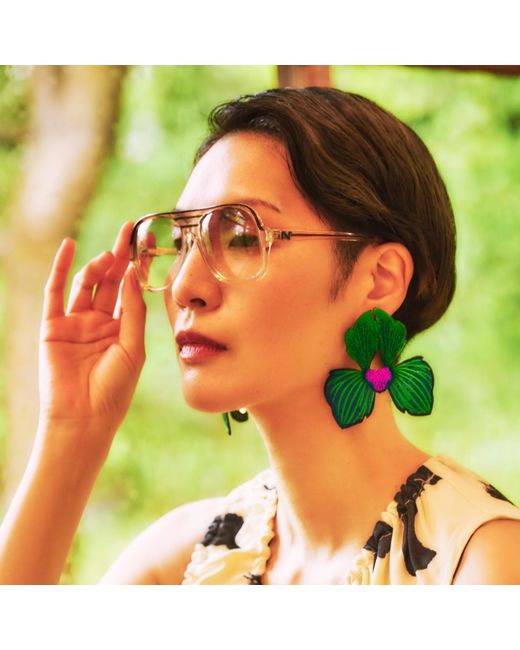 Nana Watanabe Green Click Flora Folded Dimensional Embroidered Earrings