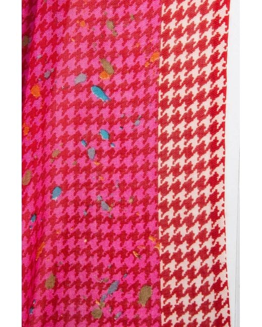 Saachi Red Fun Houndstooth Scarf