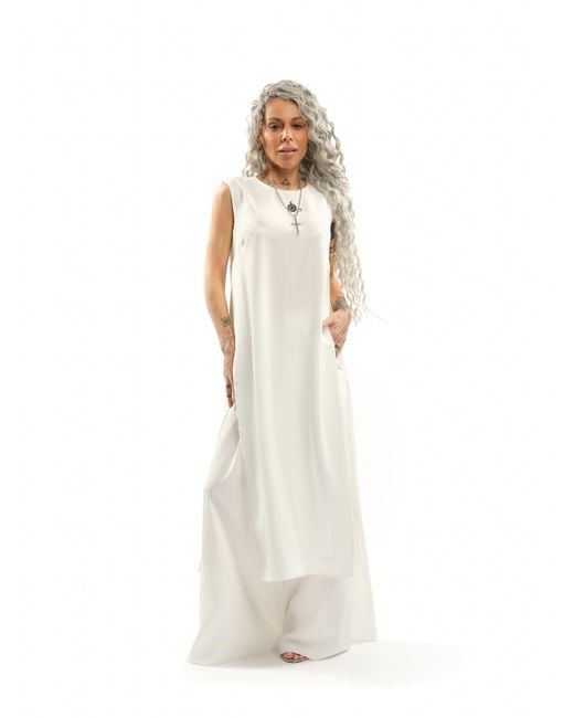 Clothes by Locker Room White Sleeveless Maxi Tunic